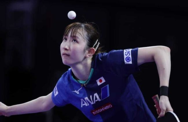 借此看看中 借此看看中