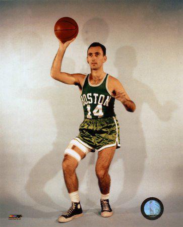 低谷中稳住 低谷中稳住