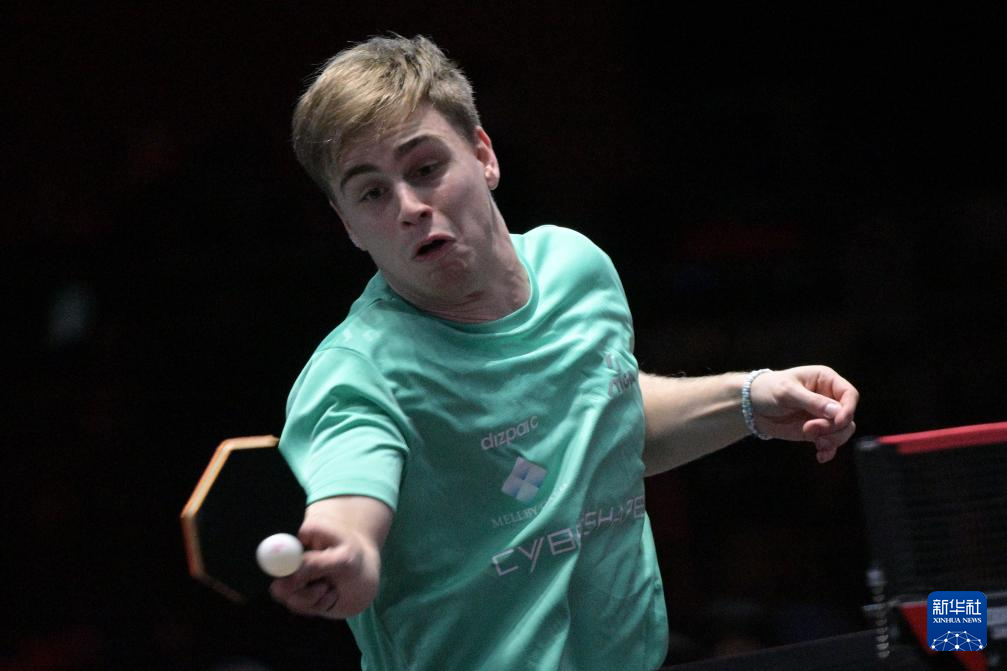 本文围绕 本文围绕